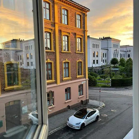 Lovely 3-Room Gem In The Heart Of Bergen City Exterior photo